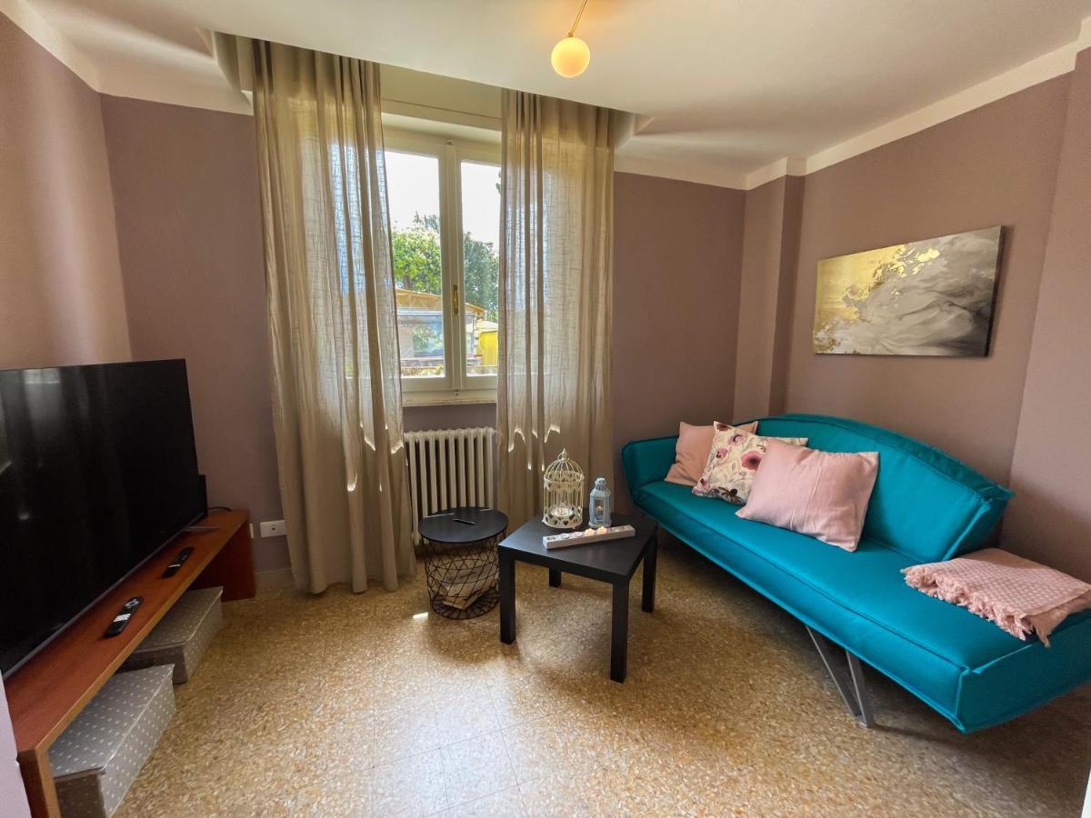 Appartamento In Villa A Tirrenia, Eleganza E Comfort A Pochi Passi Dal Mare ピサ エクステリア 写真